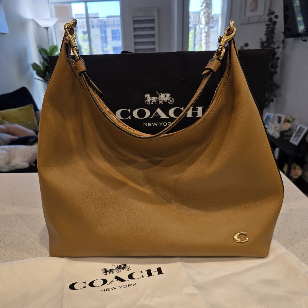Coach Juliet 38